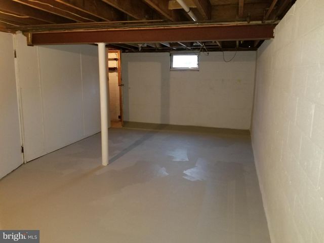 106 REVIEW AVE, Trenton, NJ 08648