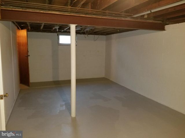 106 REVIEW AVE, Trenton, NJ 08648