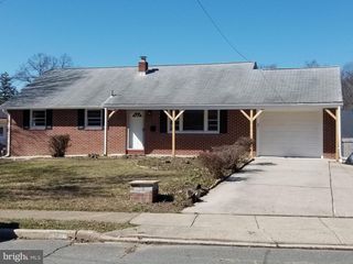 106 REVIEW AVE, Trenton, NJ 08648