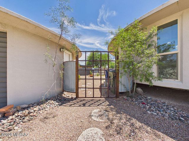 1720 N Nancy Rose Boulevard, Tucson, AZ 85712