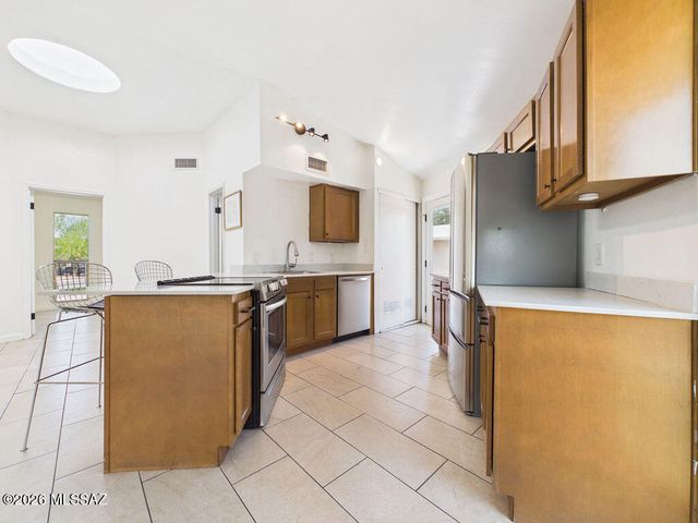 1720 N Nancy Rose Boulevard, Tucson, AZ 85712