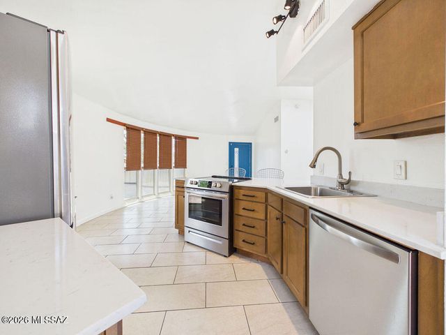1720 N Nancy Rose Boulevard, Tucson, AZ 85712