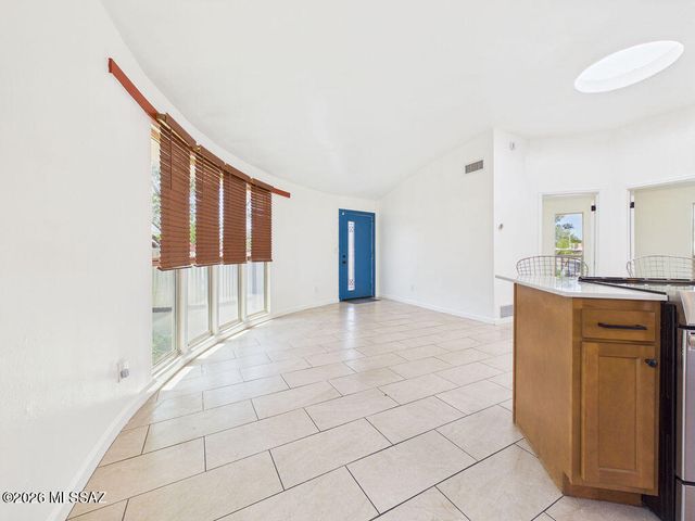1720 N Nancy Rose Boulevard, Tucson, AZ 85712