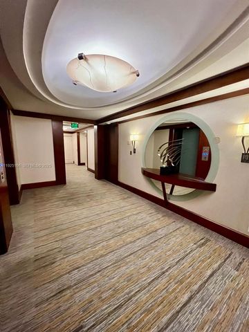 1581 Brickell Ave 2005, Miami, FL 33129