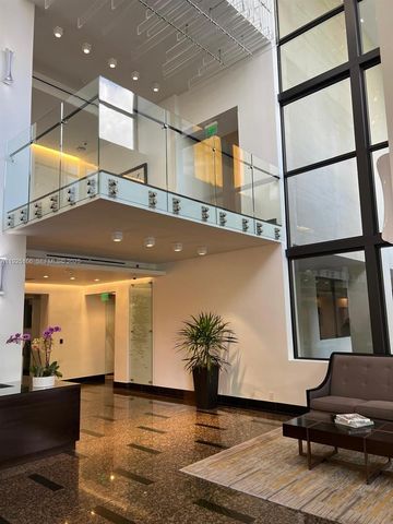 1581 Brickell Ave 2005, Miami, FL 33129