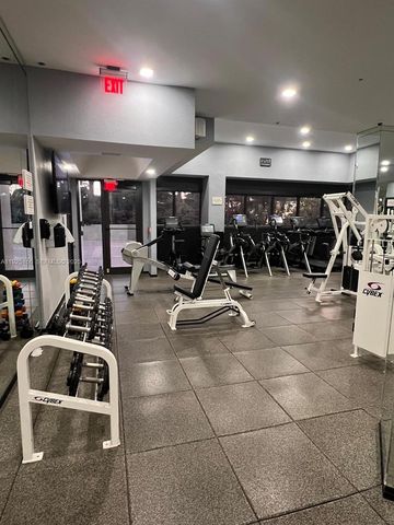 1581 Brickell Ave 2005, Miami, FL 33129