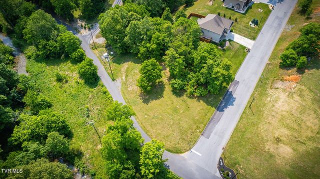 178 Warrior Falls Drive, Kingsport, TN 37664