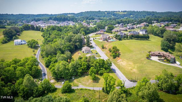 178 Warrior Falls Drive, Kingsport, TN 37664