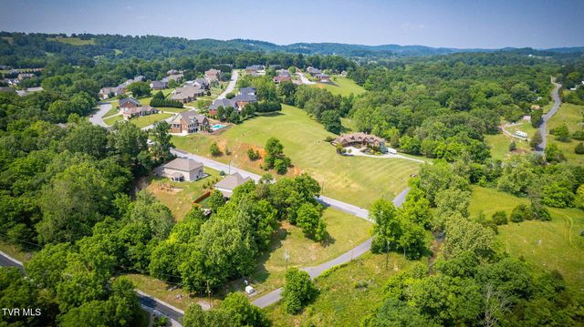 178 Warrior Falls Drive, Kingsport, TN 37664