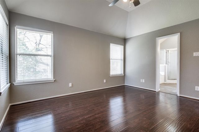 1214 Sandhurst Court, Grapevine, TX 76051