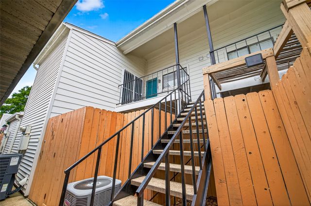6401 Deihl Road 1105, Houston, TX 77092