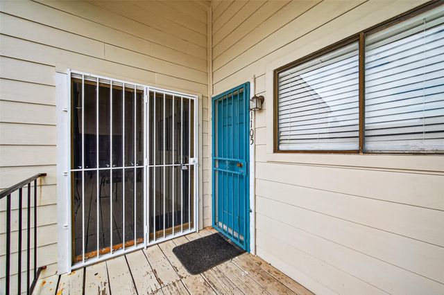 6401 Deihl Road 1105, Houston, TX 77092