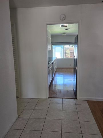 7014 Shiloh Pl, Stockton, CA 95219
