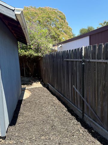 7014 Shiloh Pl, Stockton, CA 95219