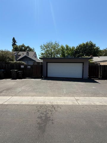 7014 Shiloh Pl, Stockton, CA 95219