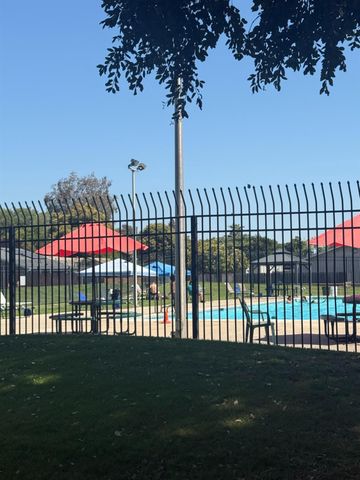 7014 Shiloh Pl, Stockton, CA 95219