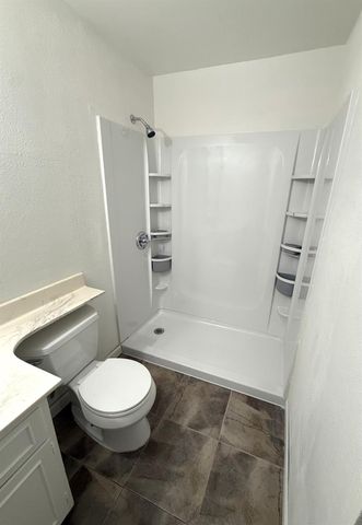 7014 Shiloh Pl, Stockton, CA 95219
