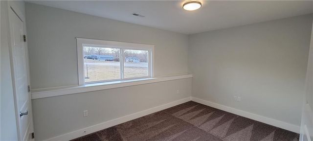 219 SE 141st Road, Warrensburg, MO 64093