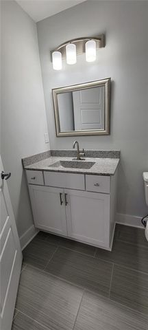 219 SE 141st Road, Warrensburg, MO 64093