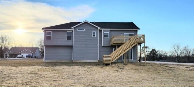 219 SE 141st Road, Warrensburg, MO 64093