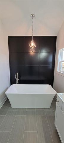 219 SE 141st Road, Warrensburg, MO 64093