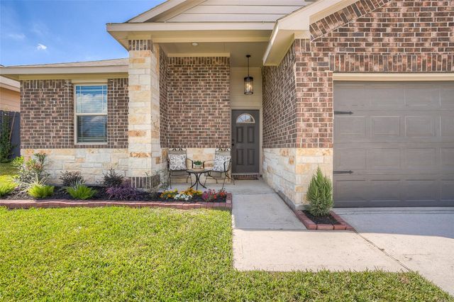 14519 Weir Creek Road, Willis, TX 77318
