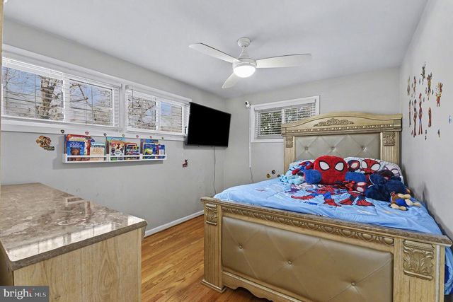 8806 LAKEWOOD, Parkville, MD 21234