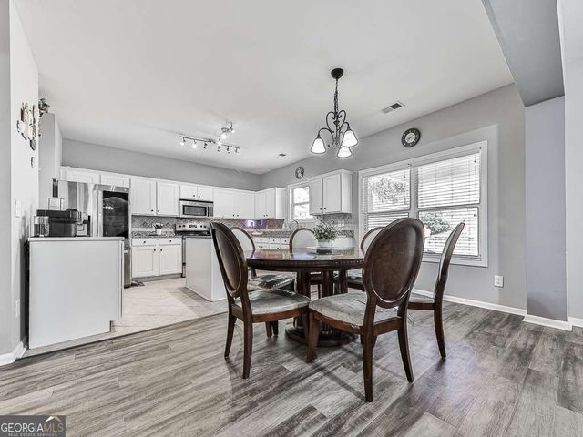 405 Reinhardt Lane, Ball Ground, GA 30107