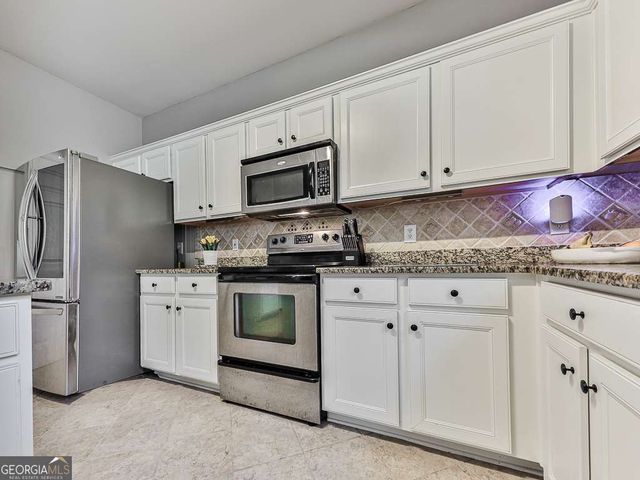 405 Reinhardt Lane, Ball Ground, GA 30107