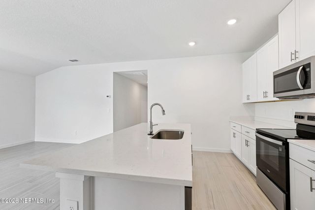 3590 BELLA SERA Lane, Green Cove Springs, FL 32043