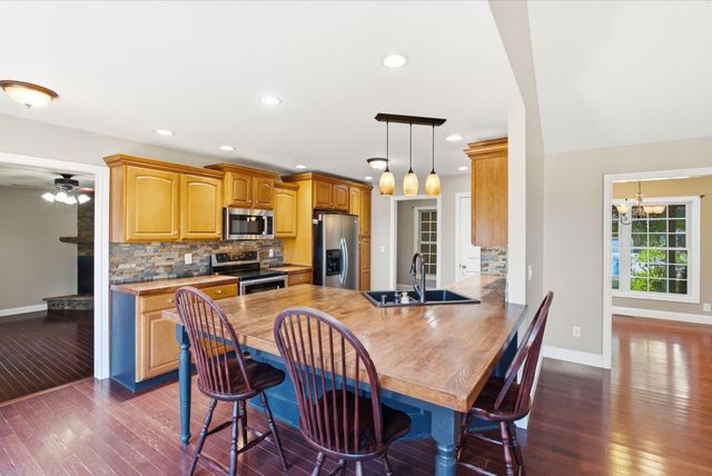 5109 Pebble Beach Court, Lawrenceburg, KY 40342