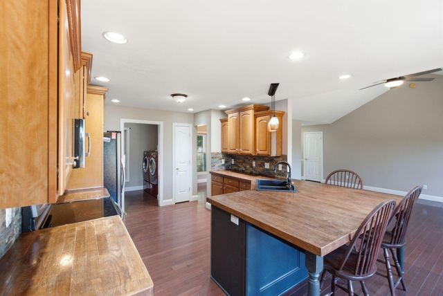5109 Pebble Beach Court, Lawrenceburg, KY 40342