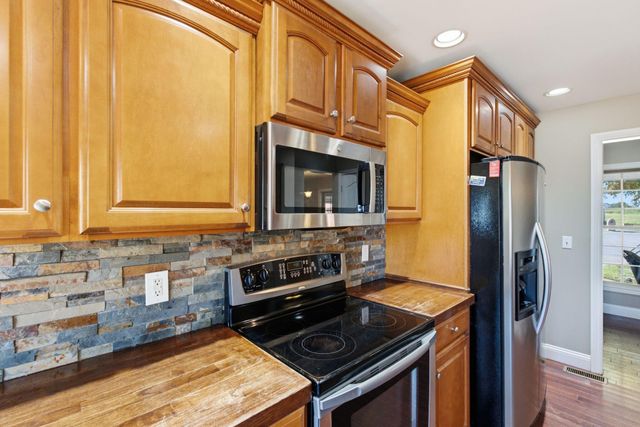 5109 Pebble Beach Court, Lawrenceburg, KY 40342