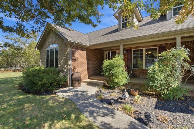 5109 Pebble Beach Court, Lawrenceburg, KY 40342