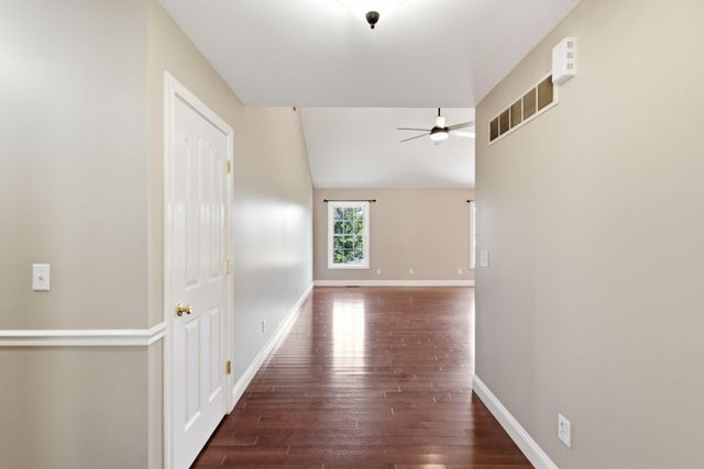 5109 Pebble Beach Court, Lawrenceburg, KY 40342