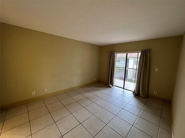 1240 S Military Trail 1121, Deerfield Beach, FL 33442