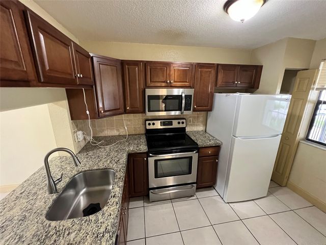 1240 S Military Trail 1121, Deerfield Beach, FL 33442
