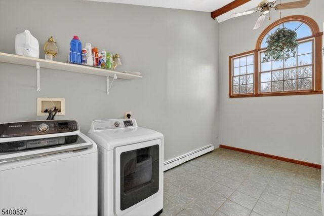 30 Tanglewood Dr, Vernon Twp., NJ 07422