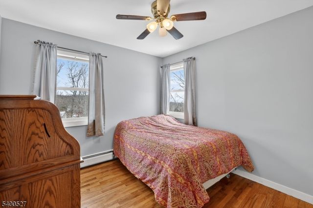 30 Tanglewood Dr, Vernon Twp., NJ 07422