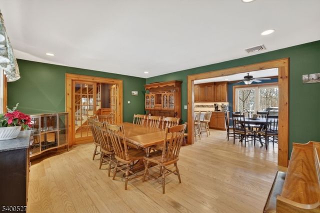 30 Tanglewood Dr, Vernon Twp., NJ 07422