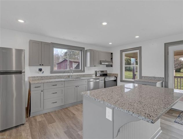 3557 Enos RD, Gloucester, VA 23061