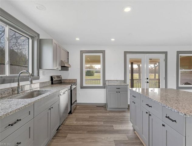 3557 Enos RD, Gloucester, VA 23061