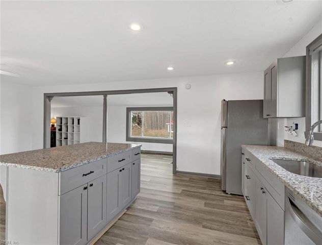 3557 Enos RD, Gloucester, VA 23061