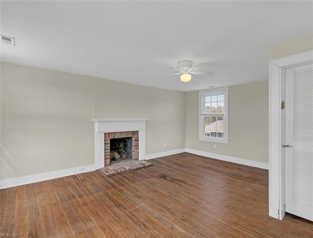 3557 Enos RD, Gloucester, VA 23061