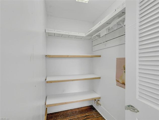 3557 Enos RD, Gloucester, VA 23061