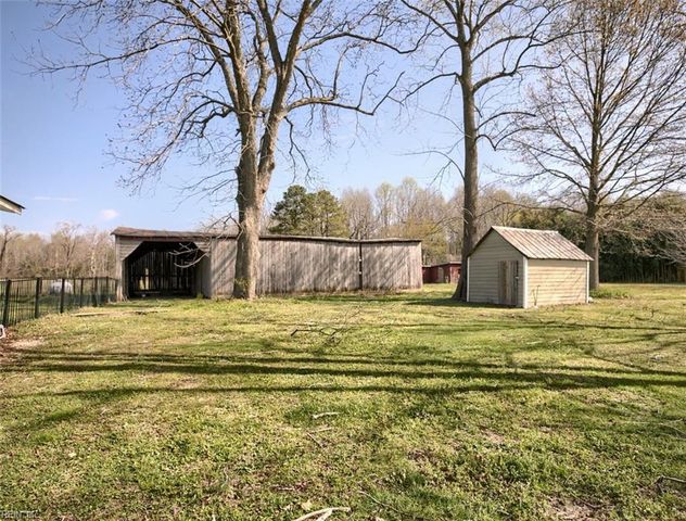 3557 Enos RD, Gloucester, VA 23061