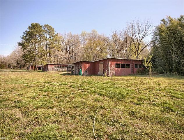 3557 Enos RD, Gloucester, VA 23061