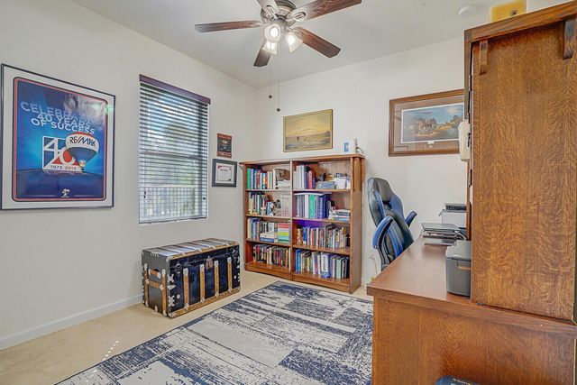 9328 Silent Oak Circle, West Palm Beach, FL 33411