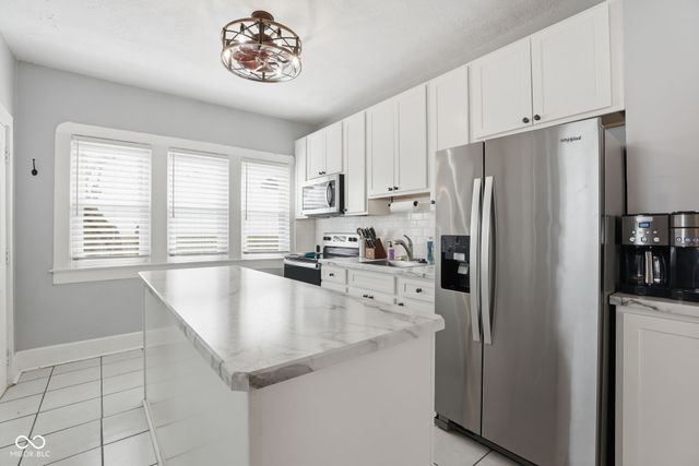 945 Tecumseh Street, Indianapolis, IN 46201