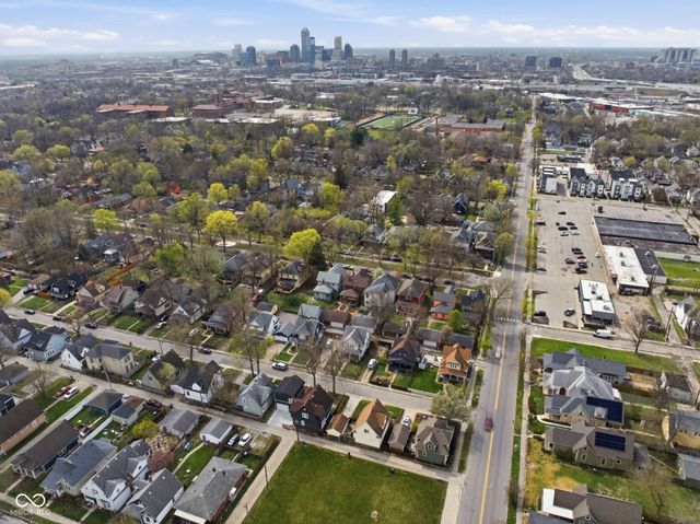 945 Tecumseh Street, Indianapolis, IN 46201